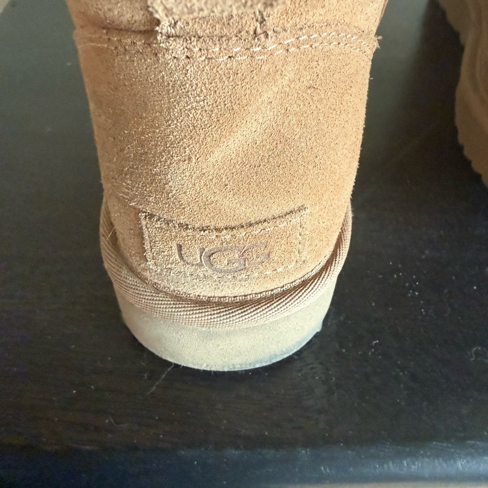 UGG Tan Winter Boots - Picture 3 of 3